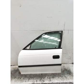 PUERTA DELANTERA IZQUIERDA 4P 1994