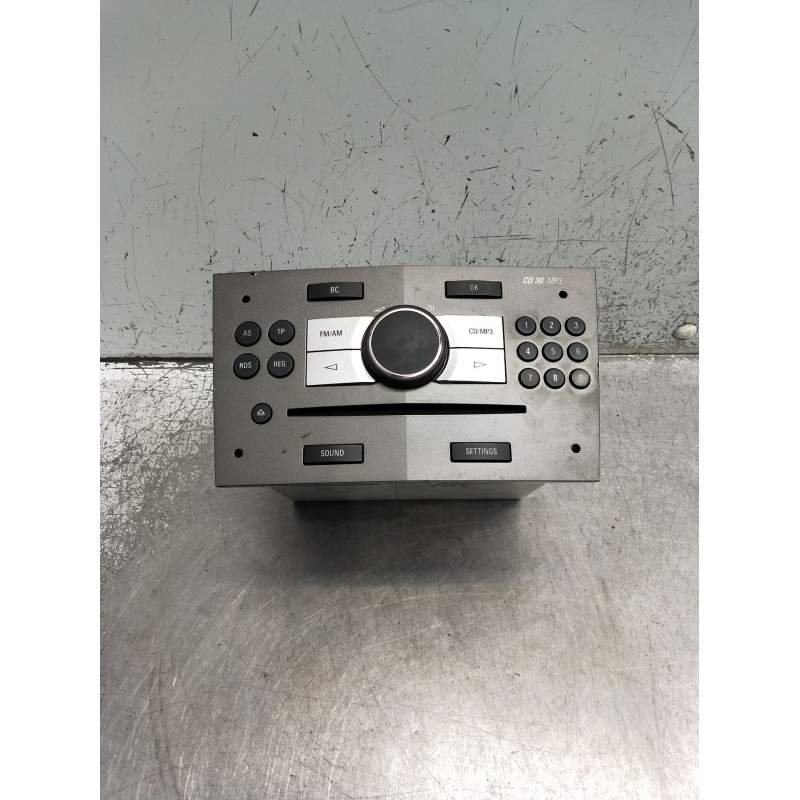 Recambio de sistema audio / radio cd para opel antara cosmo 4x4 referencia OEM IAM 13251056 344183129 2006