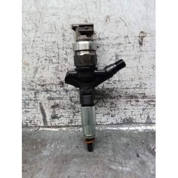 INYECTOR 16613AA030 08M02868 DENSO