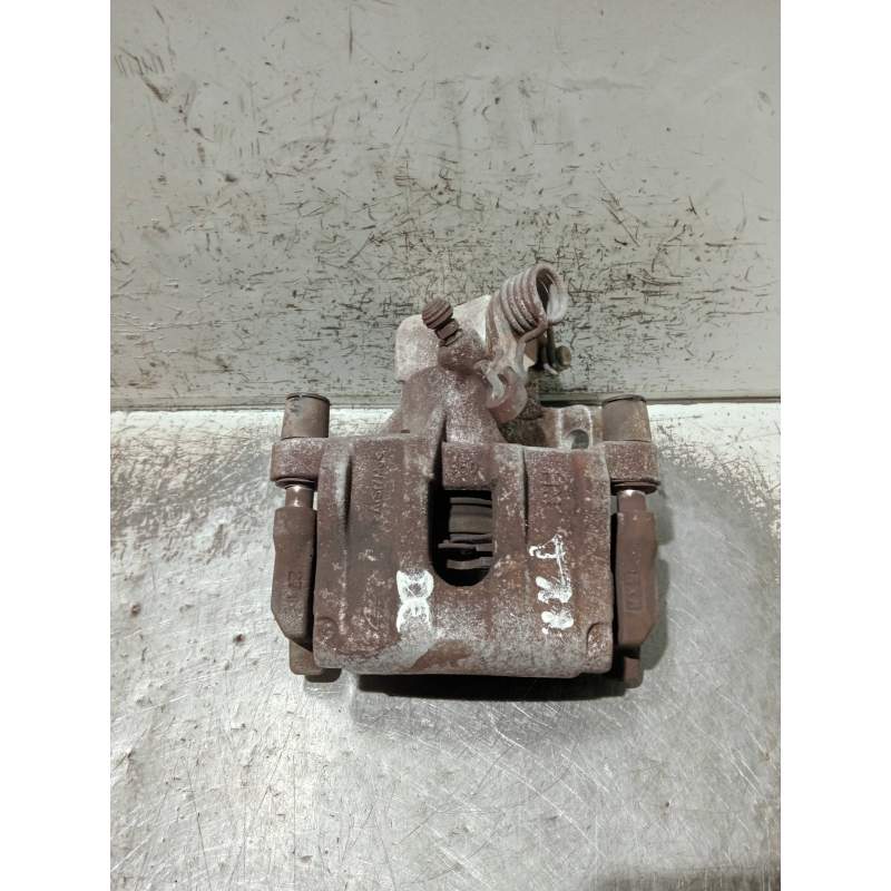 Recambio de pinza freno trasera derecha para ford focus turn. referencia OEM IAM A426X  