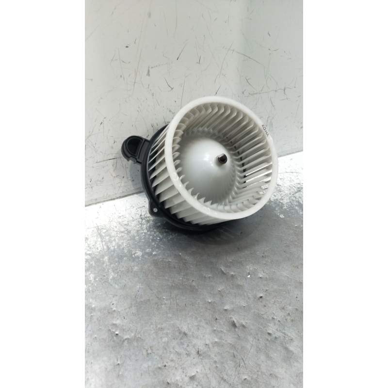 Recambio de motor calefaccion para kia cee´d (jd) 1.6 gt referencia OEM IAM F00S3B2474  2012