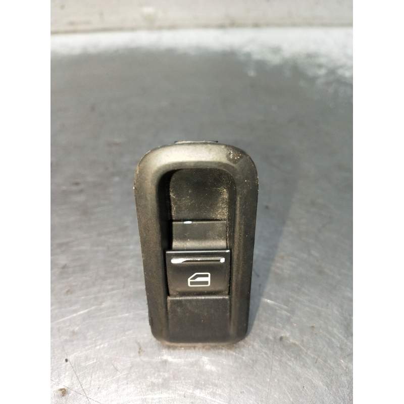 Recambio de mando elevalunas delantero derecho para skoda fabia (5j2 ) style referencia OEM IAM 5J0867435  2007