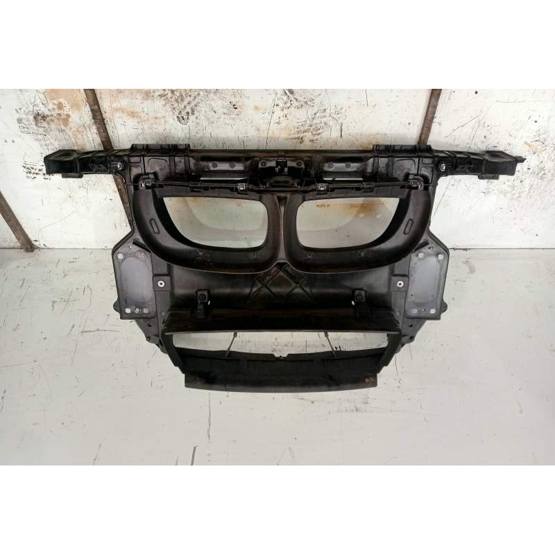 Recambio de panel frontal para bmw serie 1 berlina (e81/e87) 116d referencia OEM IAM   