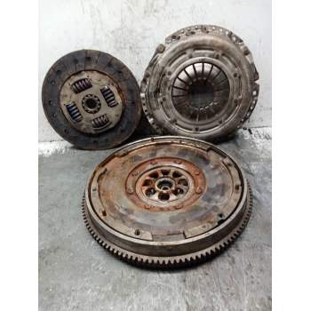 KIT EMBRAGUE 30210AA720 30100AA970 2008