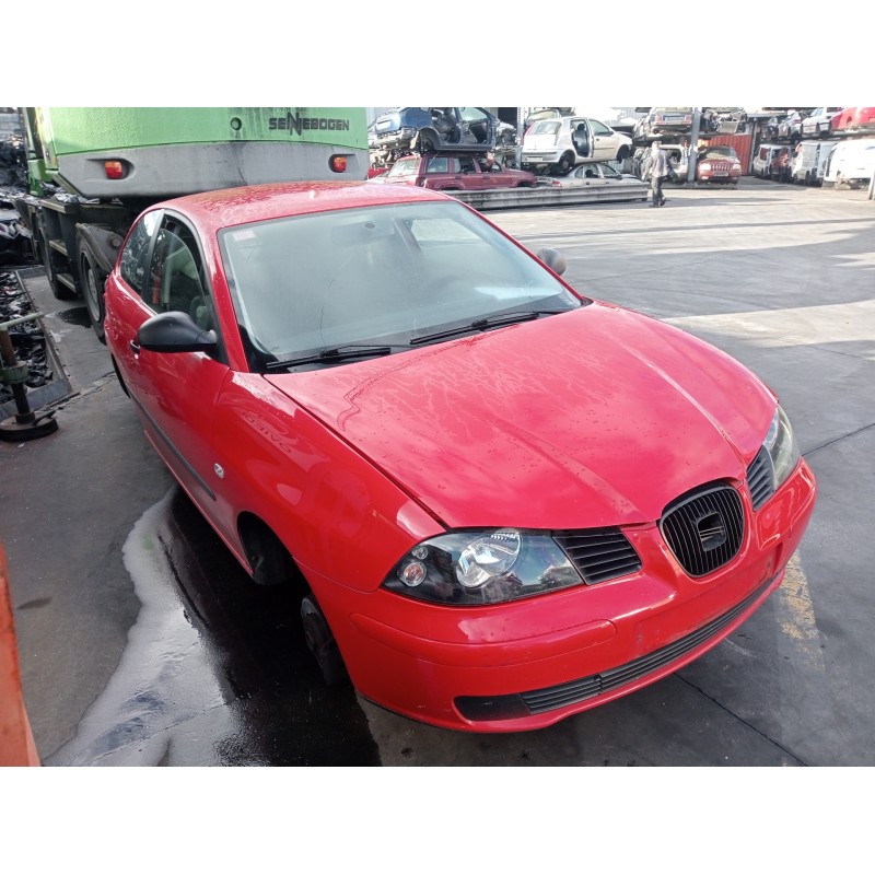 seat ibiza (6l1) del año 2002