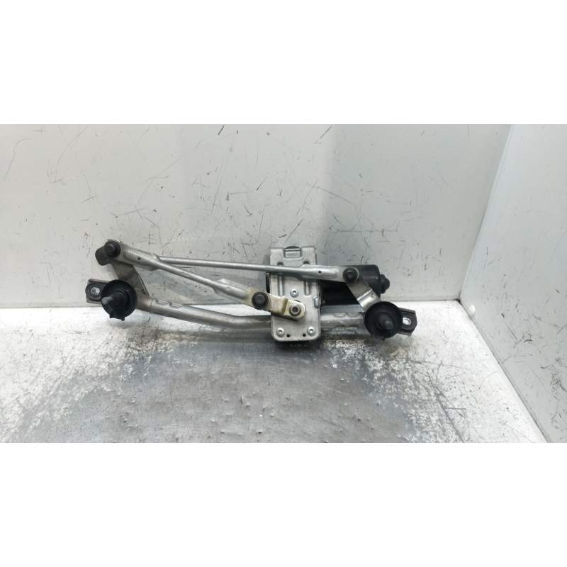 Recambio de motor limpia delantero para kia cee´d (jd) 1.6 gt referencia OEM IAM   2012