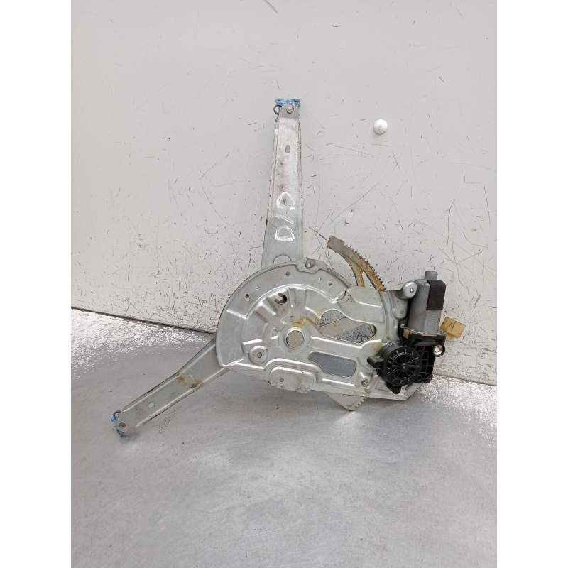 Recambio de elevalunas delantero derecho para volvo v70 ii (285) 2.4 referencia OEM IAM 8626850 5P 2000