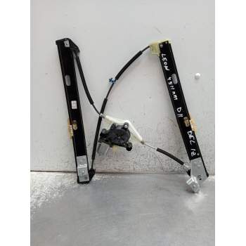 ELEVALUNAS DELANTERO IZQUIERDO 5Q0959801C 5P. 0130822077 