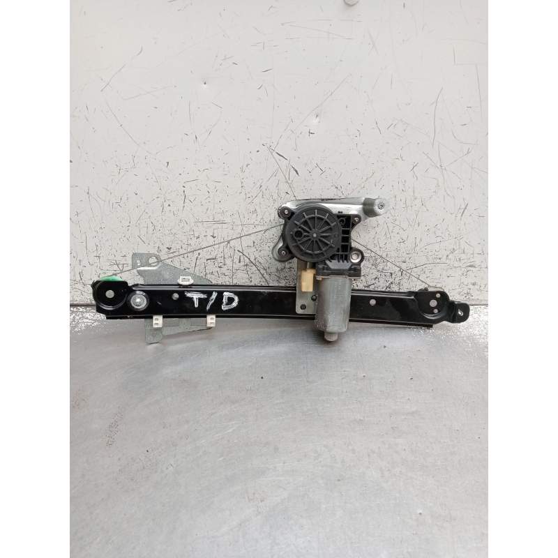 Recambio de elevalunas trasero derecho para volvo v70 ii (285) 2.4 referencia OEM IAM 1199700110 5P 2000