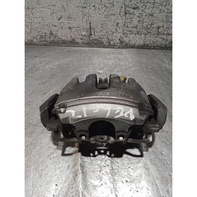 Recambio de pinza freno delantera izquierda para ds 5 business class hybrid 4x4 referencia OEM IAM  20H 2012