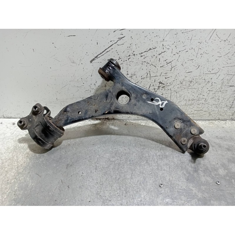 Recambio de brazo suspension inferior delantero derecho para ford focus berlina (cap) ambiente (d) referencia OEM IAM   