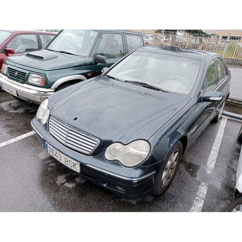 mercedes clase c (w203) berlina del año 2002