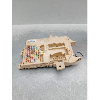 CAJA RELES / FUSIBLES 91950a4510 rp510ifd40eq205a 2016