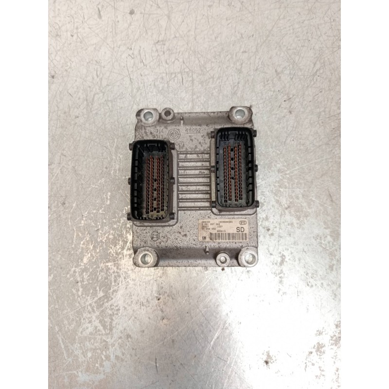 Recambio de centralita motor uce para opel corsa c joy referencia OEM IAM 0261207962 55350552 