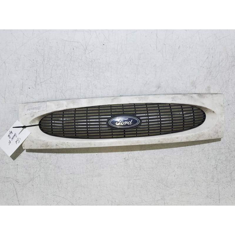 Recambio de rejilla delantera para ford fiesta berl./courier 1.8 diesel referencia OEM IAM   