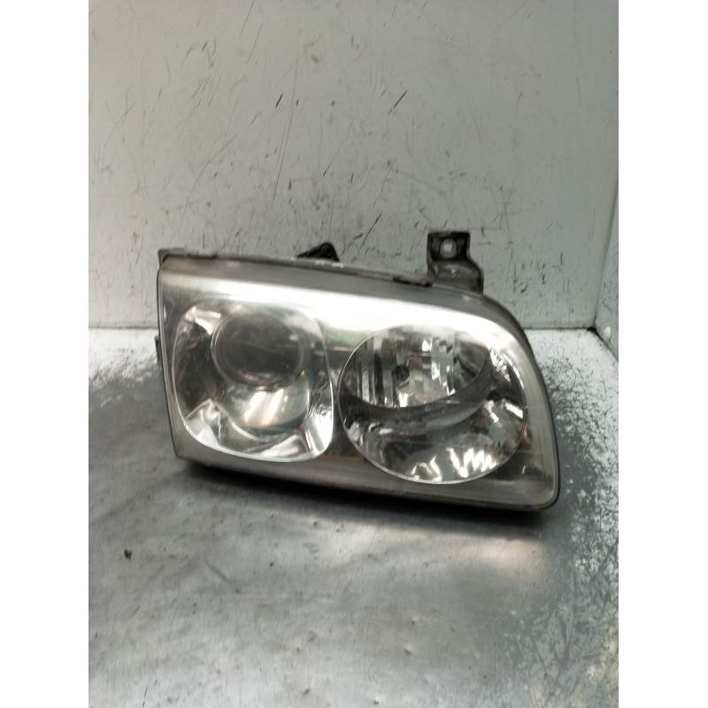 Recambio de faro derecho para hyundai trajet (fo) 2.0 crdi referencia OEM IAM   
