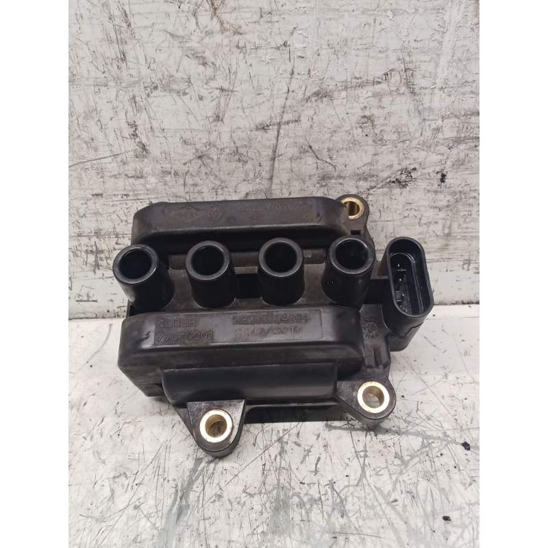 Recambio de bobina encendido para renault clio iii referencia OEM IAM 8200702693 H8200734204 2009