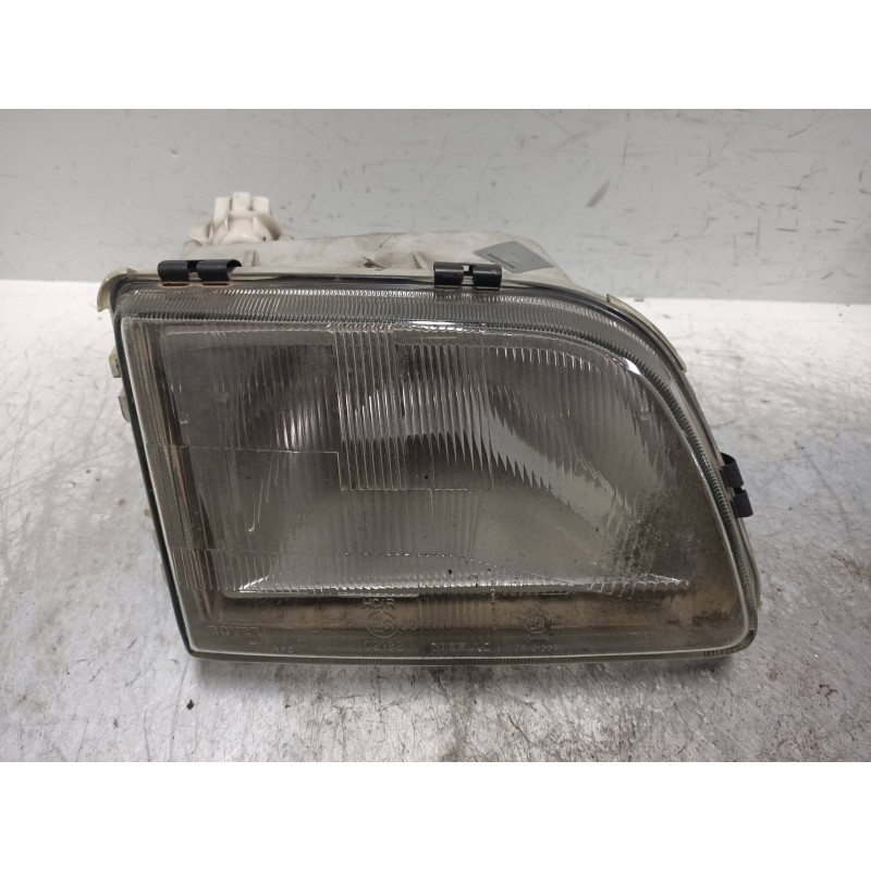 Recambio de faro derecho para mg rover serie 100 (xp) 1.1 8v referencia OEM IAM   