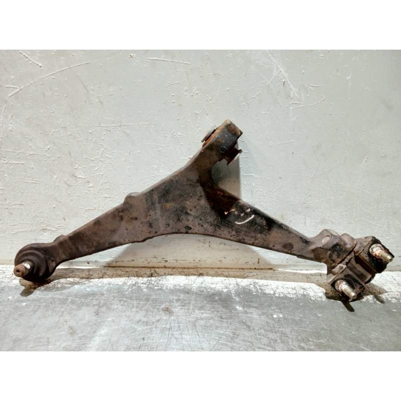 Recambio de brazo suspension inferior delantero izquierdo para peugeot 106 (s1) referencia OEM IAM  10G 1991