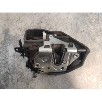 MOTOR CIERRE CENTRALIZADO TRASERO DERECHO 7229460 5P 2009