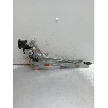 MOTOR ELEVALUNAS DELANTERO IZQUIERDO 8570202020 5P 2006