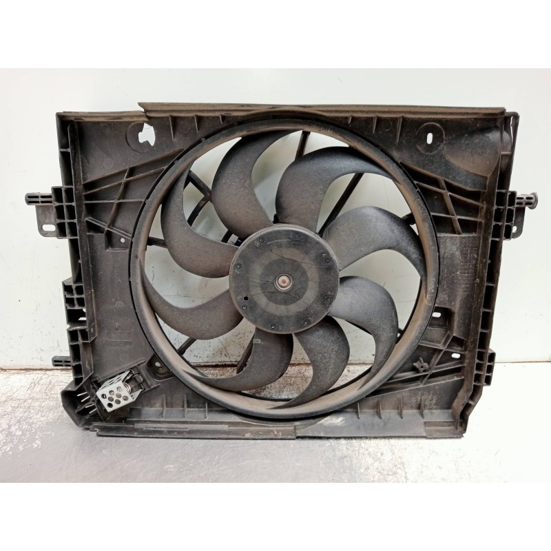 Recambio de electroventilador para renault clio iv limited referencia OEM IAM 214818009RB  