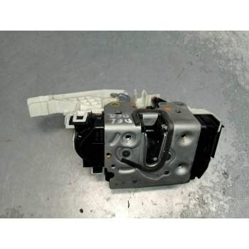 MOTOR CIERRE CENTRALIZADO DELANTERO DERECHO A2077603840 2P