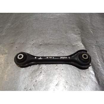 BRAZO SUSPENSION SUPERIOR TRASERO IZQUIERDO ANTERIOR 300D 1989