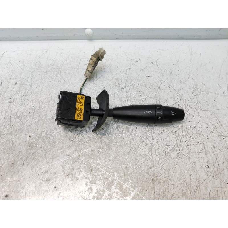 Recambio de mando luces para daewoo nubira berlina 1.6 cat referencia OEM IAM 96271601 5073211000 