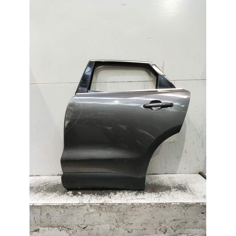 Recambio de puerta trasera izquierda para jaguar f-pace referencia OEM IAM  ver fotos 5p