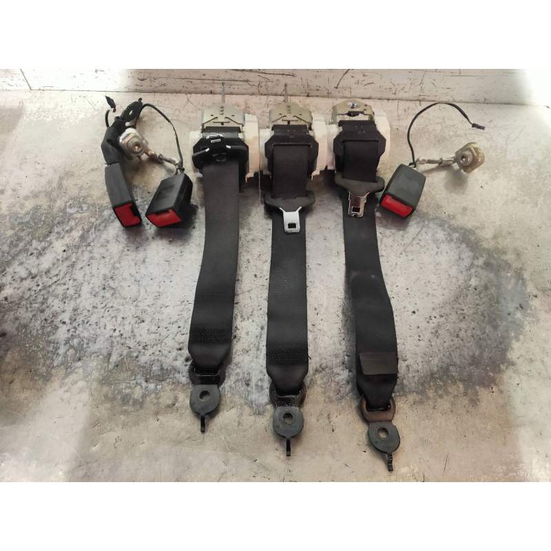Recambio de juego cinturones trasero para bmw serie 5 lim. (f10) 520d referencia OEM IAM  4P 2014