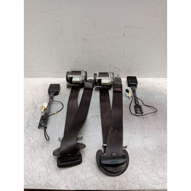 Recambio de juego cinturones delantero para peugeot 308 i (4a_, 4c_) 1.6 hdi referencia OEM IAM  5P 2007
