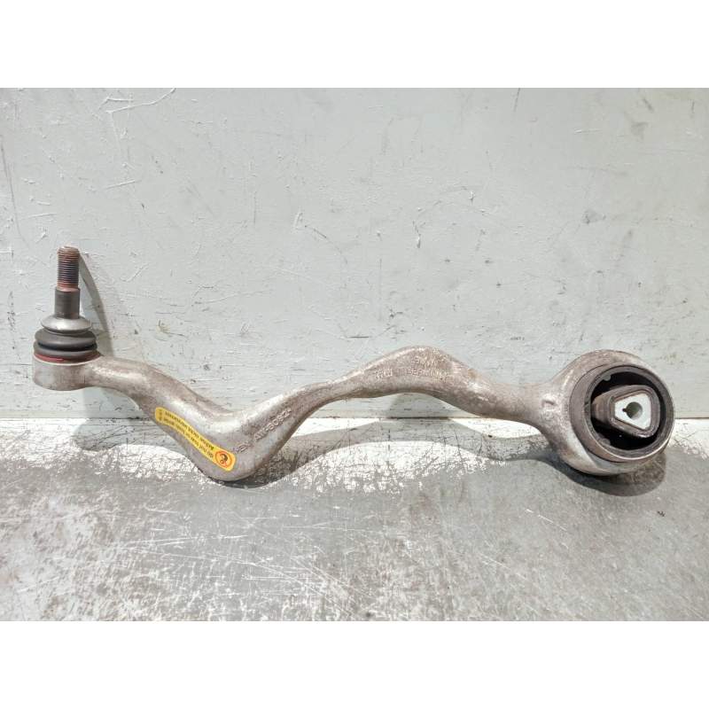 Recambio de brazo suspension inferior delantero izquierdo para bmw serie 1 berlina (e81/e87) referencia OEM IAM 6765305  