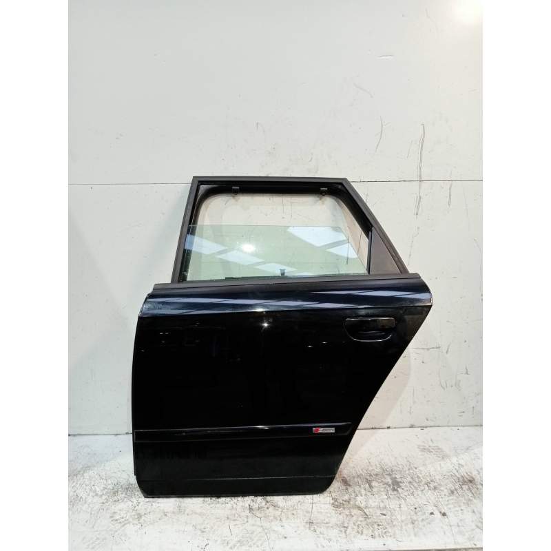 Recambio de puerta trasera izquierda para audi a4 avant (8e) 2.0 tdi referencia OEM IAM  5P 04