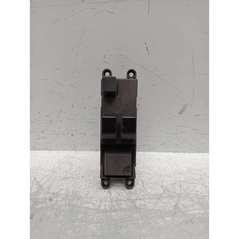 Recambio de mando elevalunas delantero izquierdo para nissan micra ii (k11) 1.0 i 16v referencia OEM IAM  5P 
