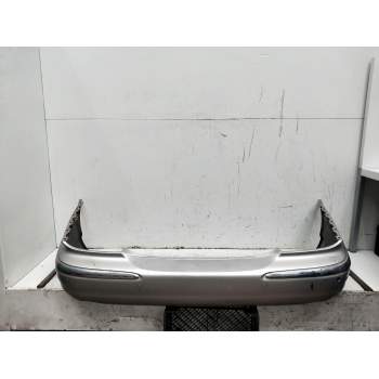 PARAGOLPES TRASERO 