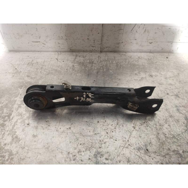 Recambio de tirante trasero izquierdo para bmw x1 (e84) xdrive 23d referencia OEM IAM 6782168 20D 2009