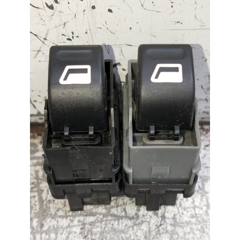 Recambio de mando elevalunas delantero izquierdo para peugeot 307 (s1) xr referencia OEM IAM   5P