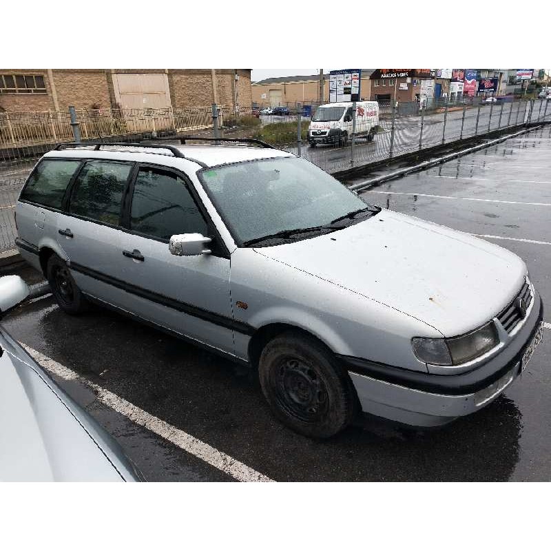 volkswagen passat variant (3a5) del año 2002