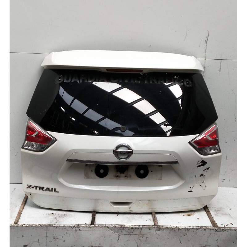 Recambio de porton trasero para nissan x-trail (t32) acenta referencia OEM IAM   