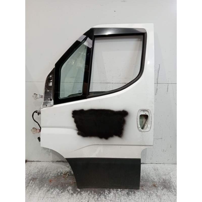 Recambio de puerta delantera izquierda para iveco daily vi furgoneta 33s13, 35s13, 35c13 referencia OEM IAM  5P 
