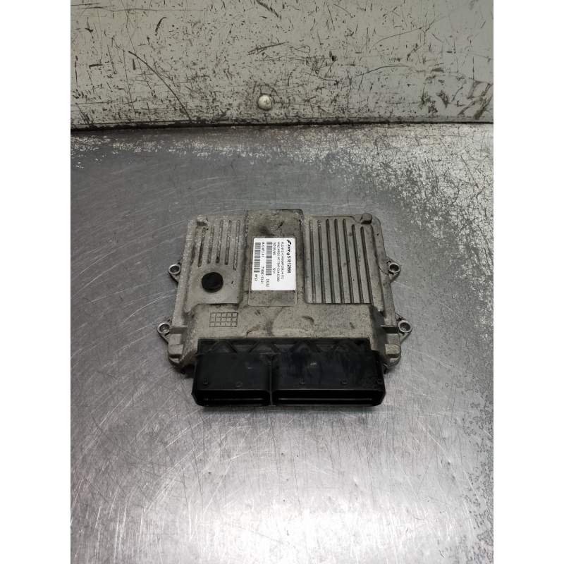 Recambio de centralita motor uce para fiat fiorino referencia OEM IAM 51812866 7160011301 2007
