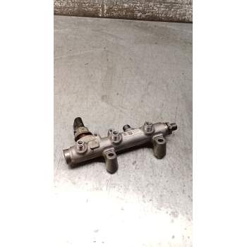 RAMPA INYECTORA 059130089BS 30TDI 2010