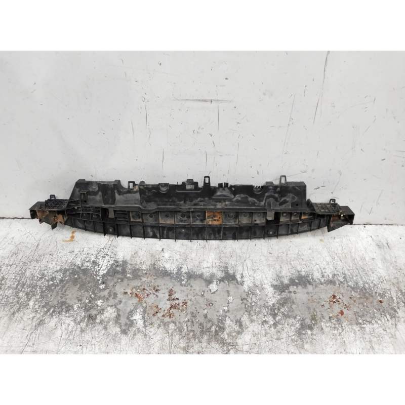 Recambio de travesaño inferior para citroën c4 cactus bluehdi 100 referencia OEM IAM 9801739780  