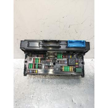 CAJA RELES / FUSIBLES 931515002 20D 2016