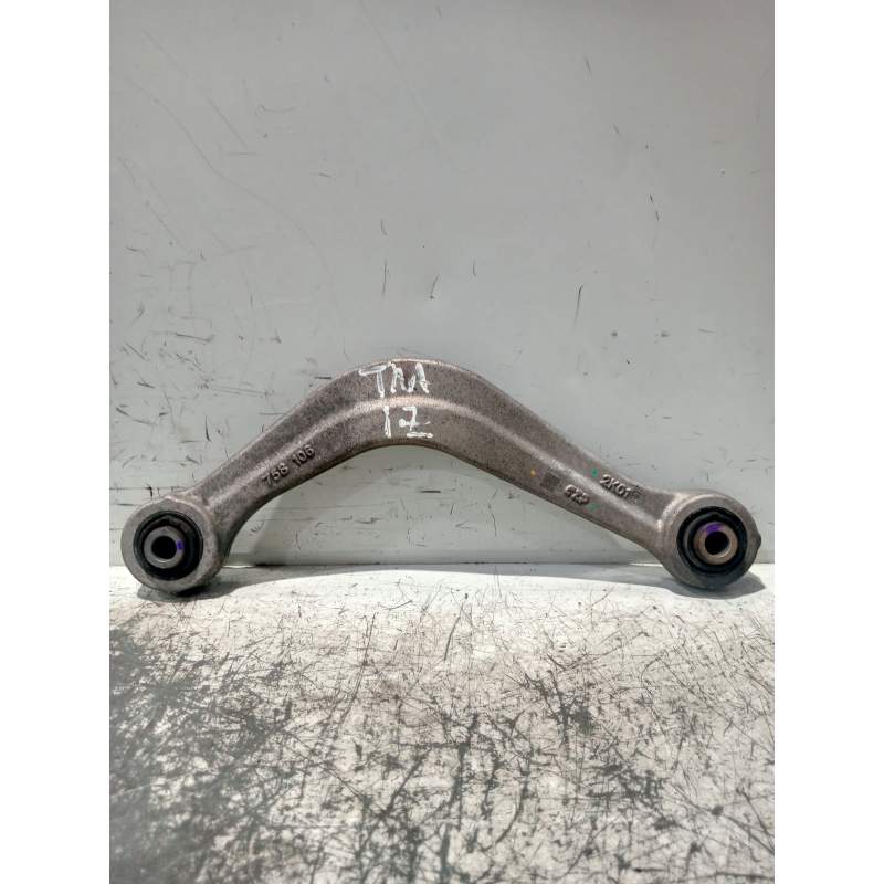 Recambio de brazo suspension superior trasero izquierdo para kia optima vision referencia OEM IAM 758106D017  