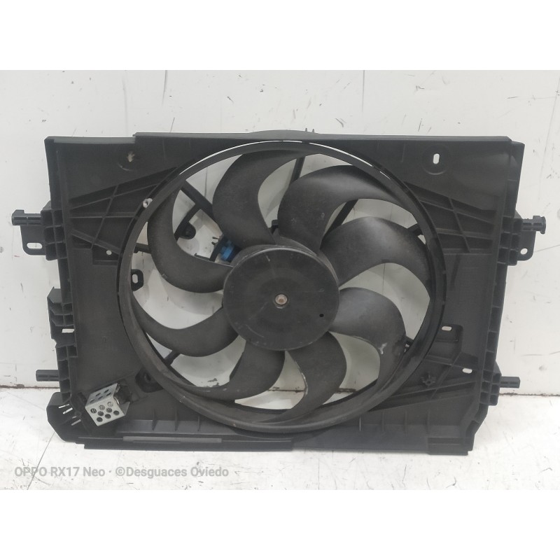 Recambio de electroventilador para renault clio iv referencia OEM IAM 214818009RB  