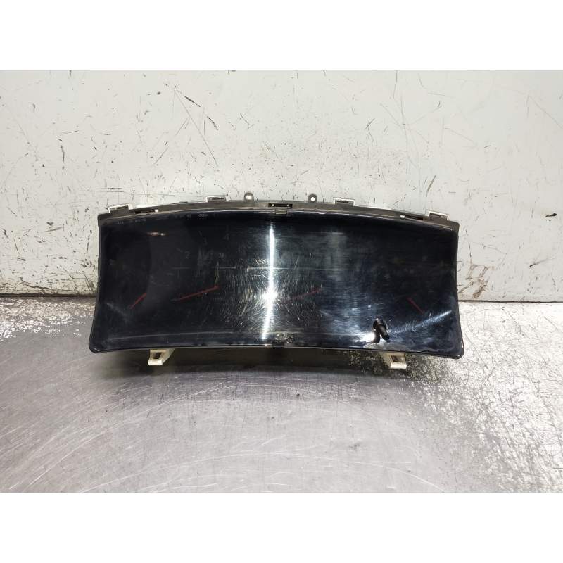 Recambio de cuadro instrumentos para toyota corolla (e12) referencia OEM IAM 110080107007 20CRDI 2002