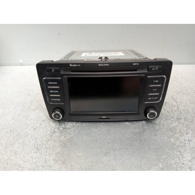 Recambio de sistema audio / radio cd para skoda yeti ambition referencia OEM IAM 1Z0035156M  