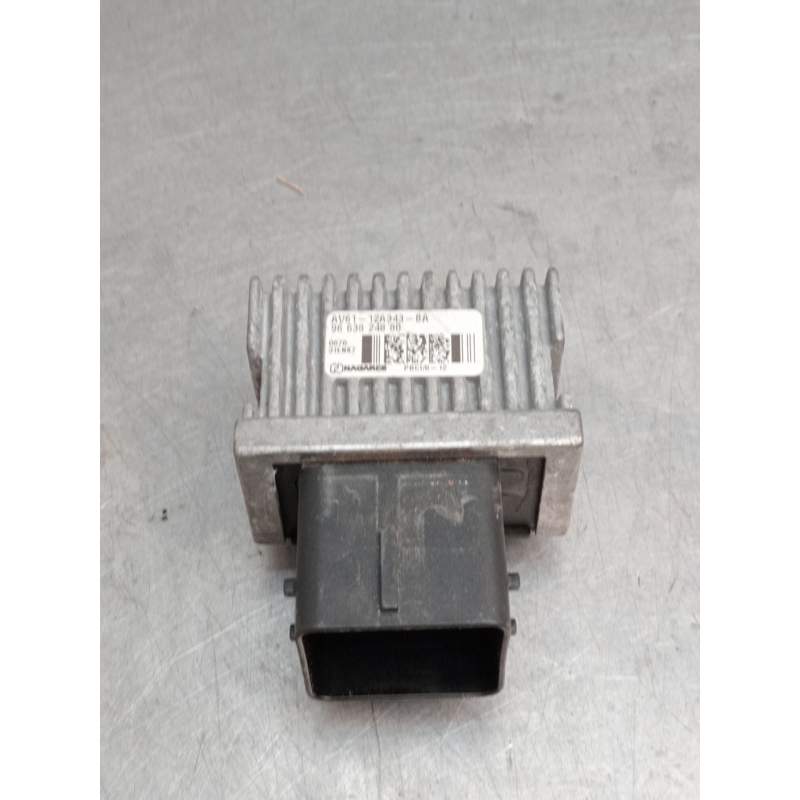 Recambio de caja precalentamiento para ds 5 business class hybrid 4x4 referencia OEM IAM 9663824880 AV6112A343BA 2012